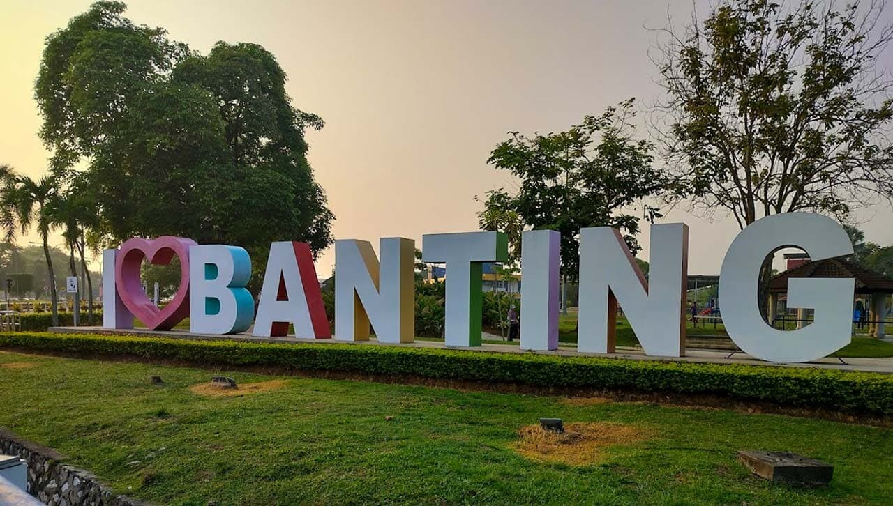 Spot memancing Banting